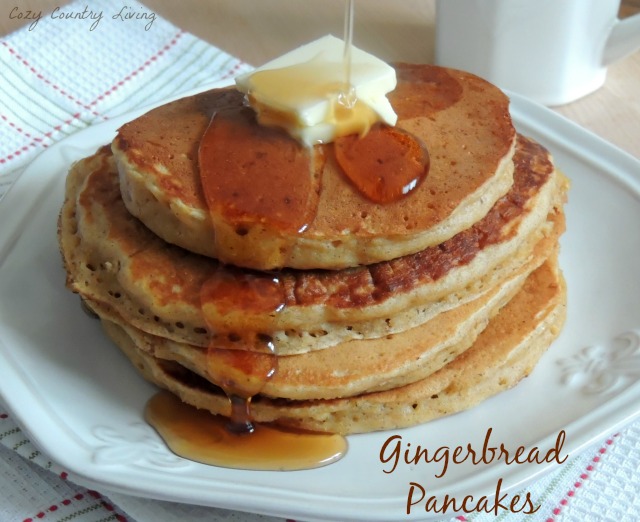 Easy Gingerbread Pancakes Your Family Will Love!