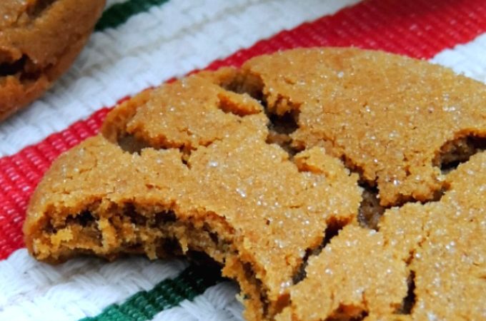 Chewy Old Fashioned Molasses Cookies for Christmas