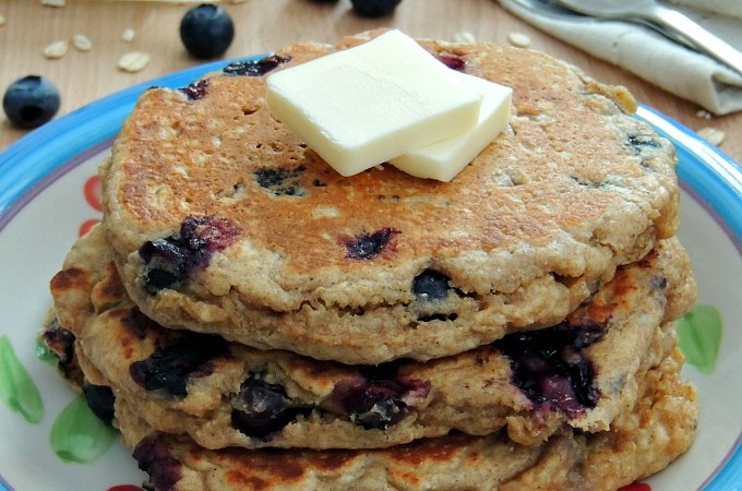 Warm Blueberry Oatmeal Pancakes #BlueberryPancakeDay