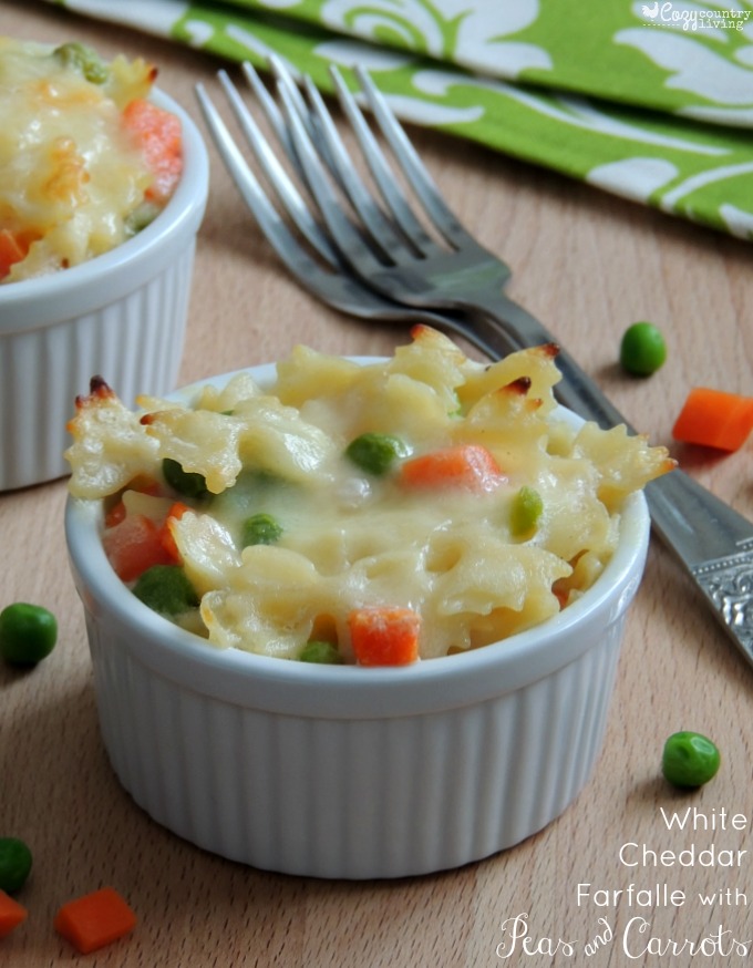 White Cheddar Farfalle with Peas & Carrots