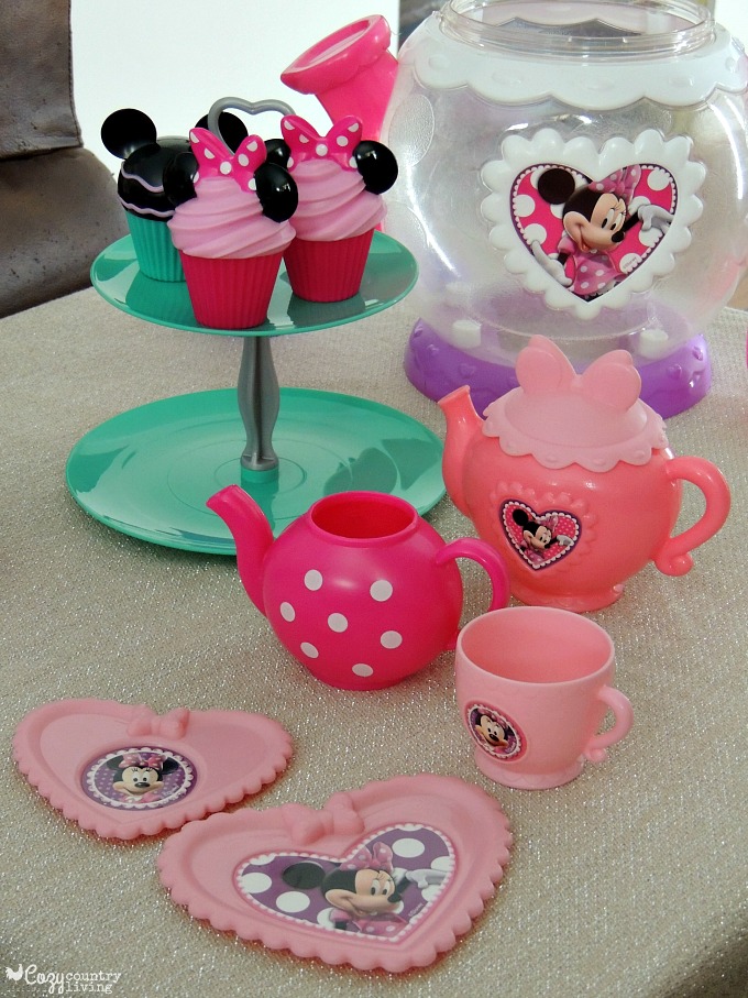 Minnie Tea Party