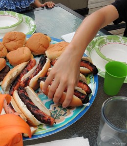 Cheeseburgers & Hot Dogs for Summer Cookout