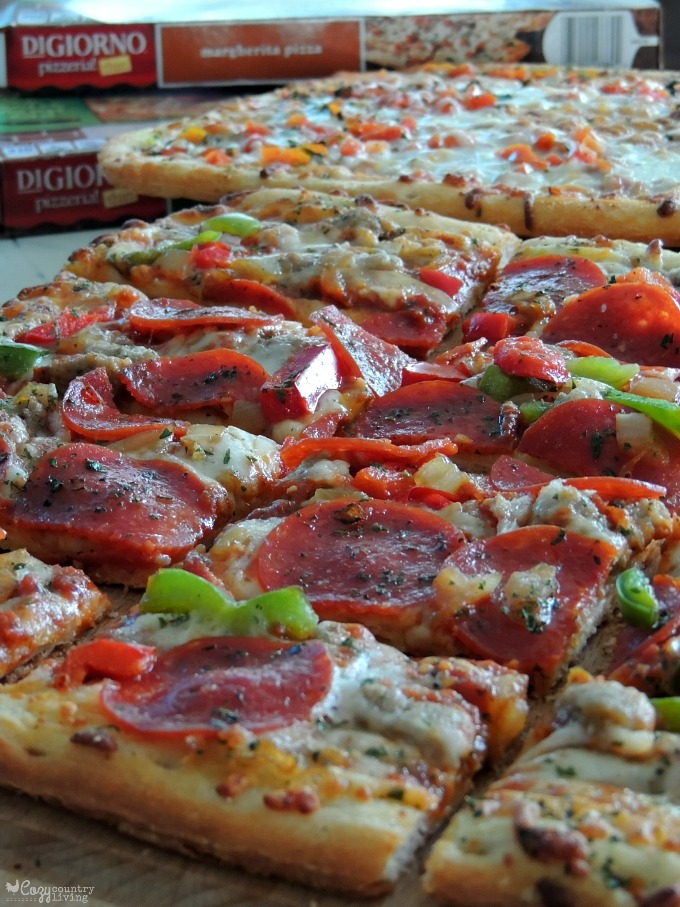 Hot & Fresh DiGiorno Pizzeria!™ Thin Pizzas