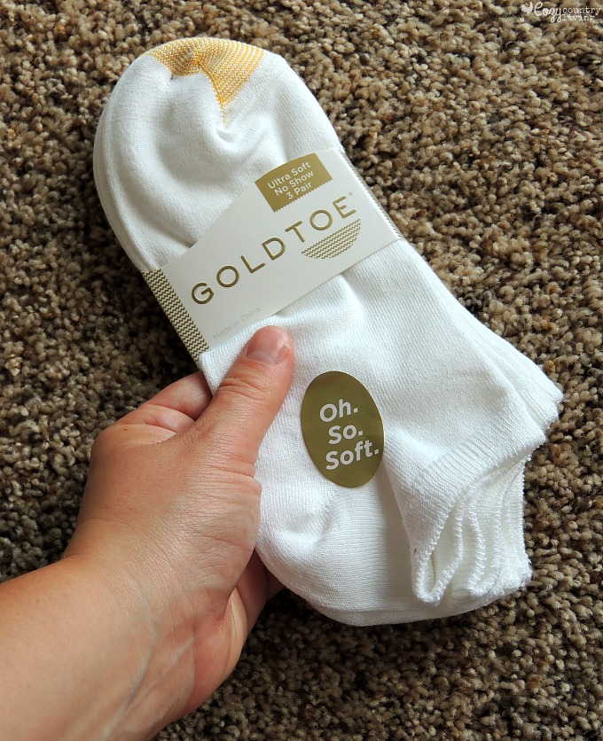 Pamper your Feet with Gold Toe #OhSoSoft Socks