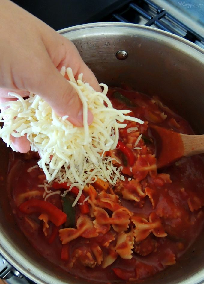 Adding Cheese To Italian Sausage Pepper Onion Pasta