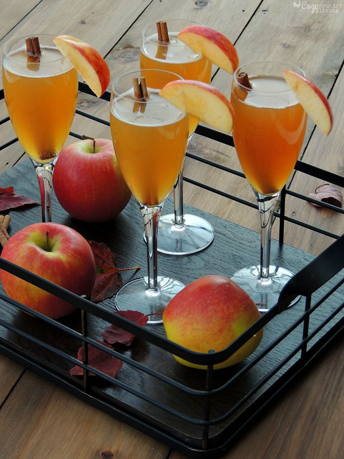 Apple Cinnamon Mimosas Perfect for a Fall Brunch
