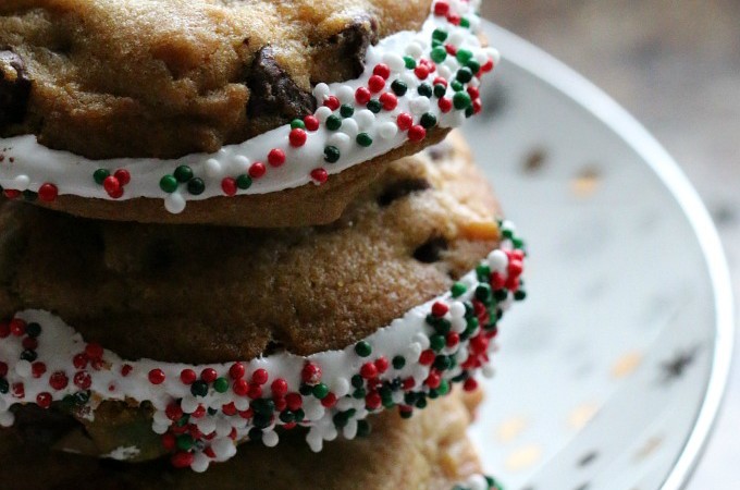 Easy Holiday Chocolate Chip & Marshmallow Cookies