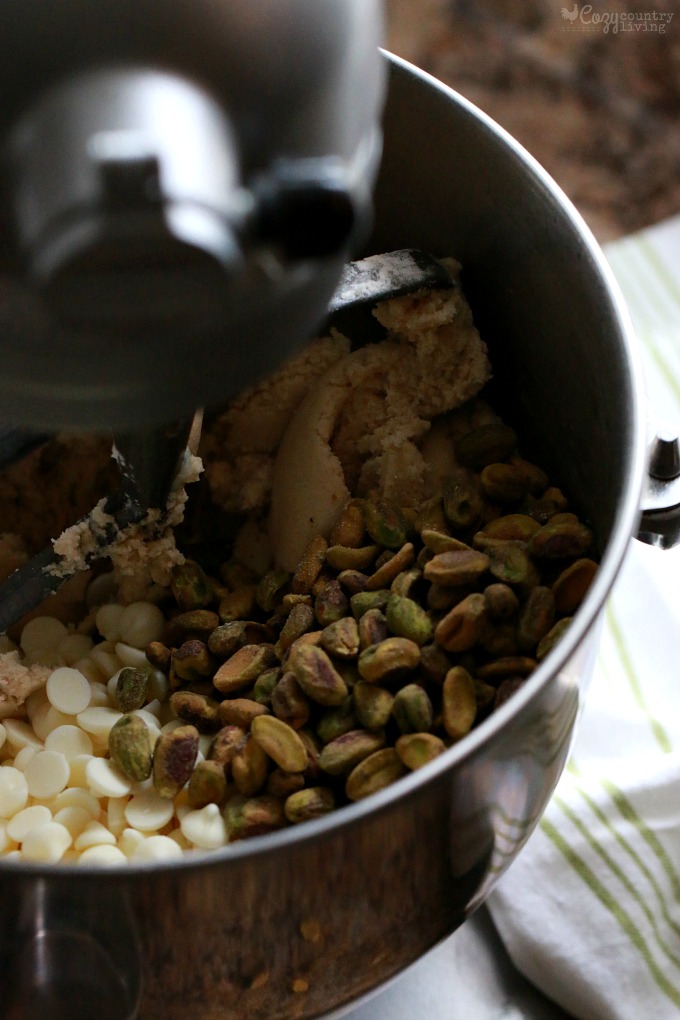 Ingredients for White Chocolate & Pistachio Cookies