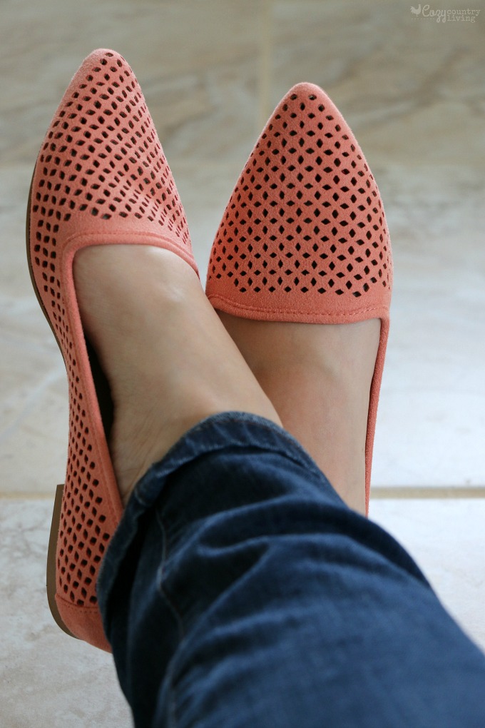 Stitch Fix MIA Esie Laser- Cut Flat Coral Shoes
