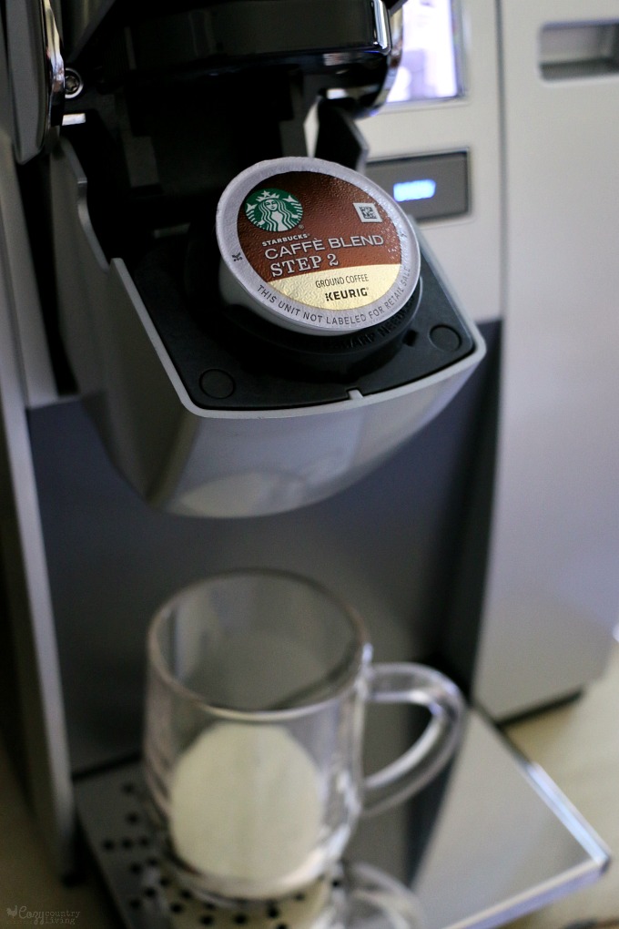 The Perfect Fall Morning- 2 Step Starbuck Caffe Latte at Home