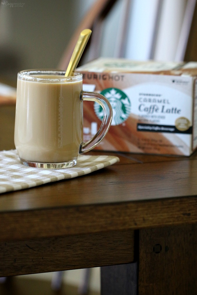 The Perfect Fall Morning- Hot Starbucks Caffe Latte