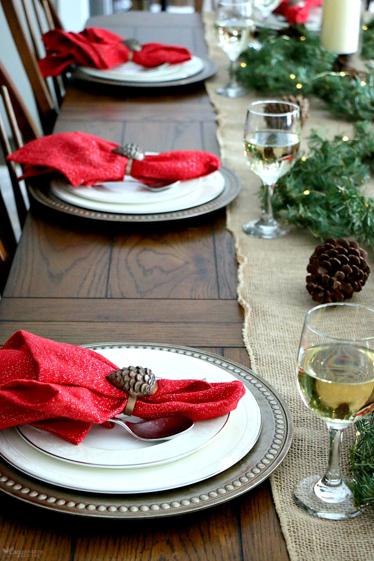Simple Holiday Table Setting