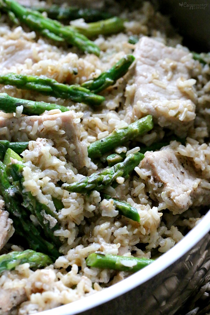Tasty Pork with Rice & Asparagus for Dinner